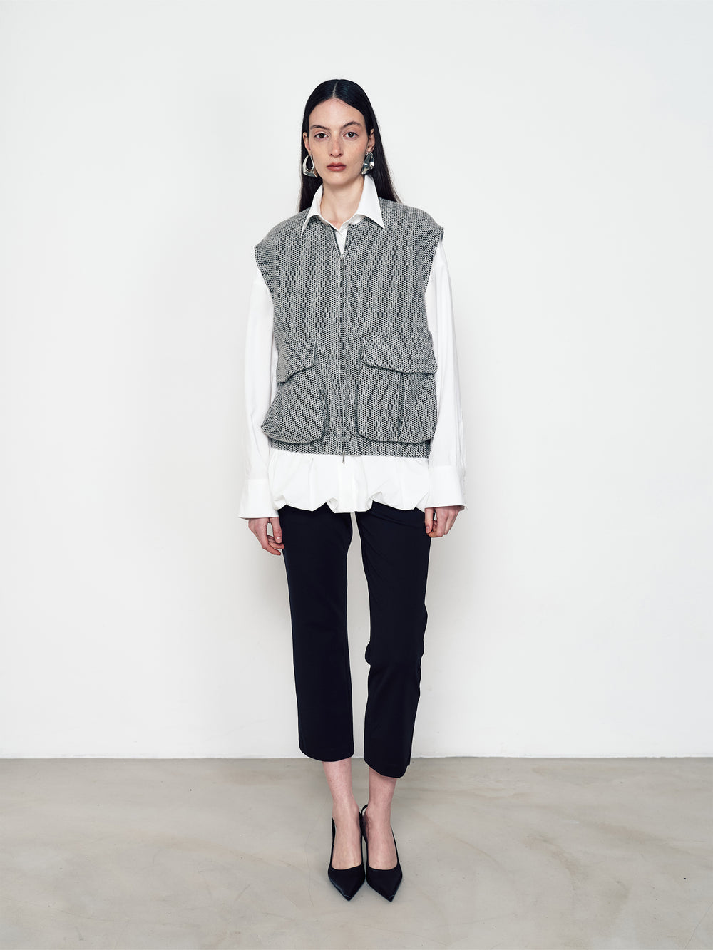 Flowered knitted waistcoat