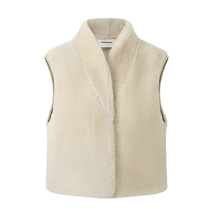Fur vest