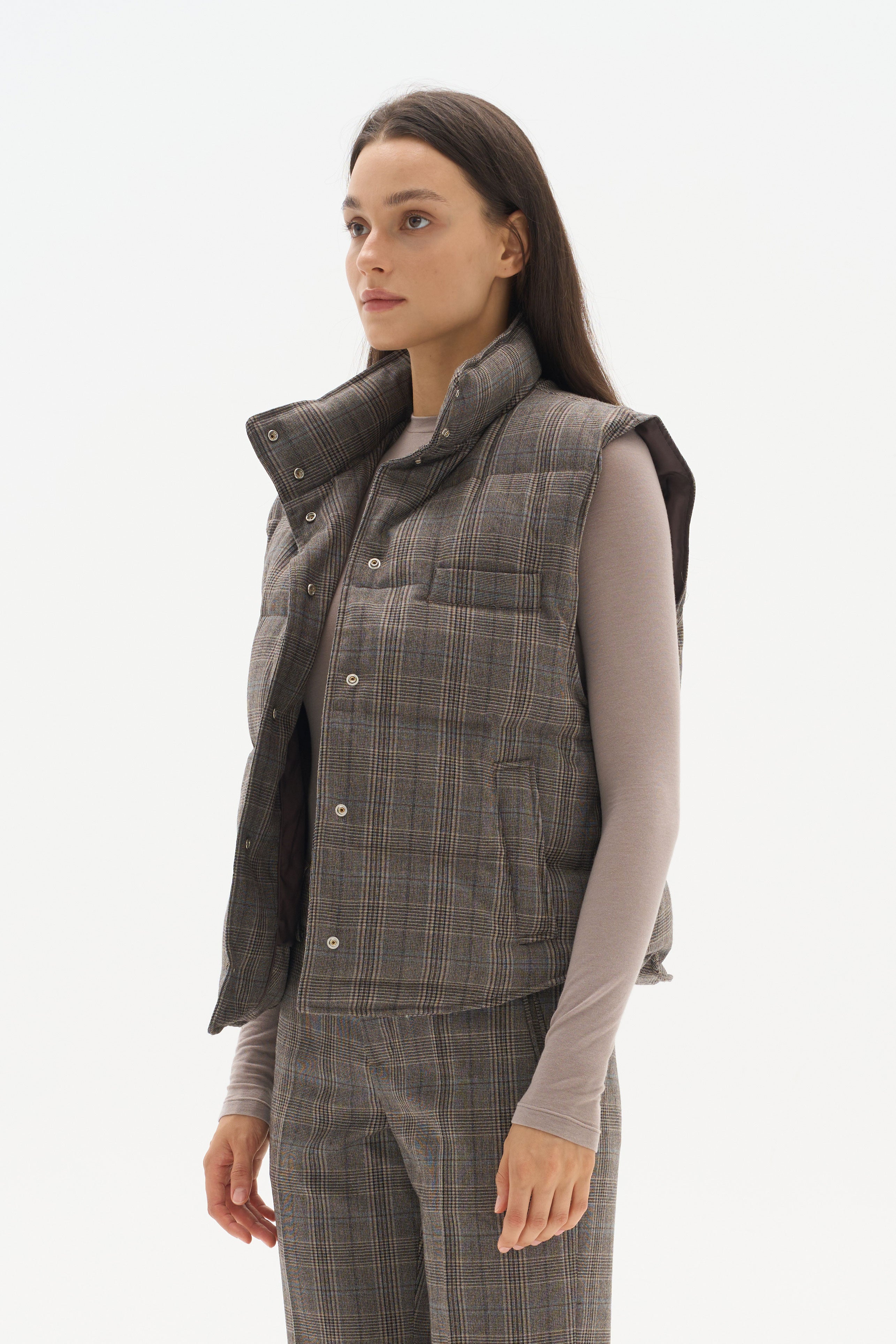 Fine-spun wool checkered goose down jacket vest