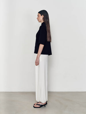 High-necked mid-sleeve T-shirt