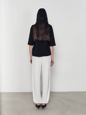 High-necked mid-sleeve T-shirt