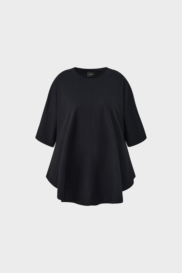 Unstructured hemmed loose-fitting short-sleeved cotton T-shirt