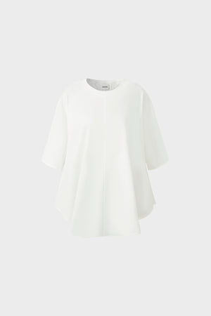 Unstructured hemmed loose-fitting short-sleeved cotton T-shirt